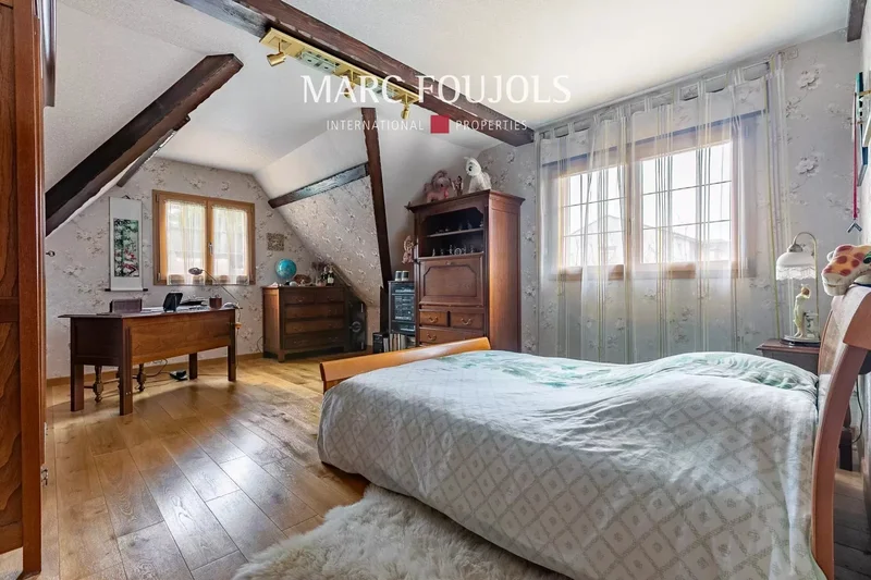 Claye-Souilly, Île-de-France, France. - Photo 13