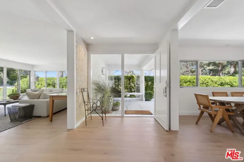 1726 Stone Canyon Rd, Los Angeles, California, United States. - Photo 32