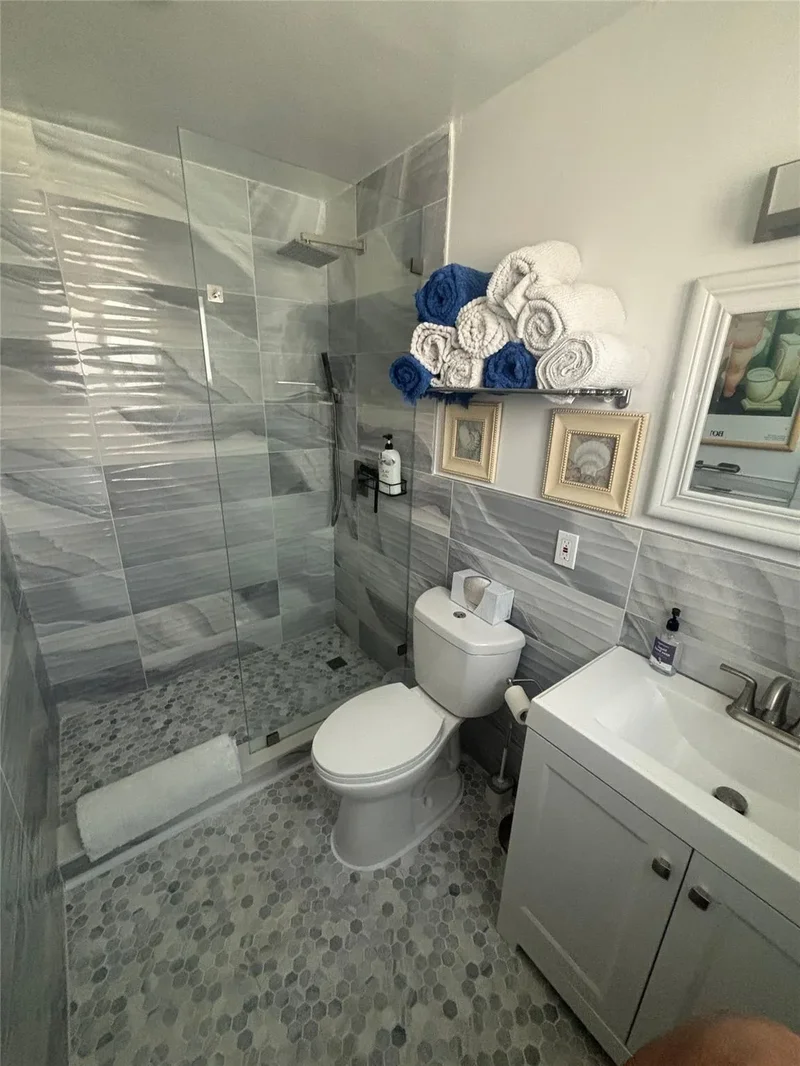 2820 NE 49th St, Fort Lauderdale, Florida, United States. - Photo 18
