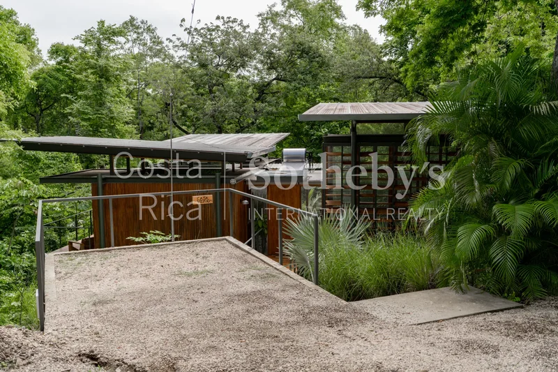 Casa Vidrio
