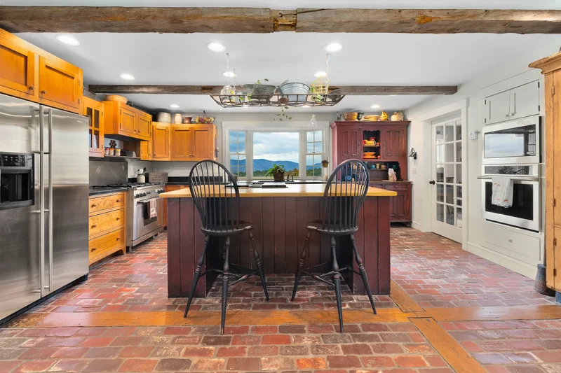 238 South Hollow Lane, Rochester, VT 05767, Rochester, Vermont, United States. - Photo 12
