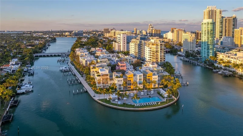 230 Water Way, Miami Beach, Florida, United States. - Photo 27