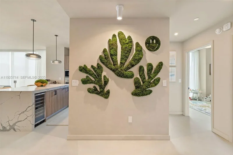 2020 N Bayshore Dr 810, Miami, Florida, United States. - Photo 4