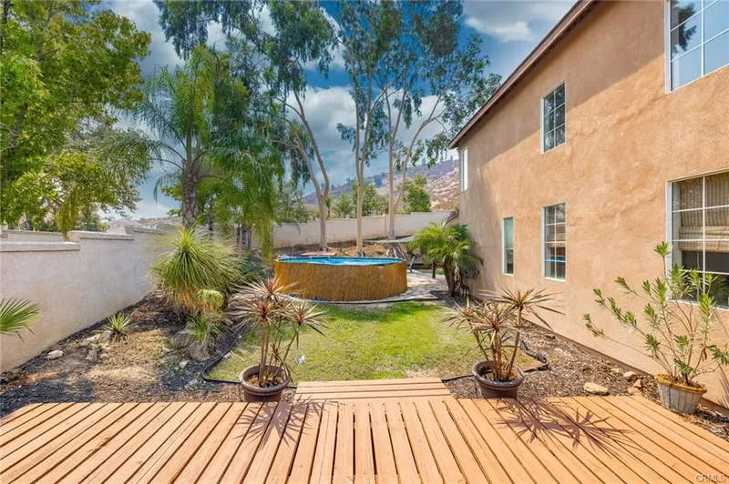 17821 Morning Rock Cir, Riverside, CA 92503, Riverside, California, United States. - Photo 21