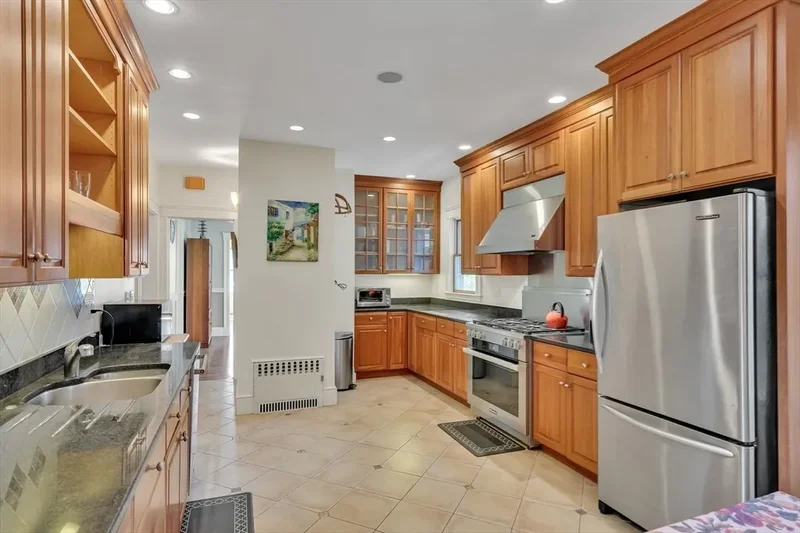129 Auburn Street, Cambridge, MA 02139, Cambridge, Massachusetts, United States. - Photo 12