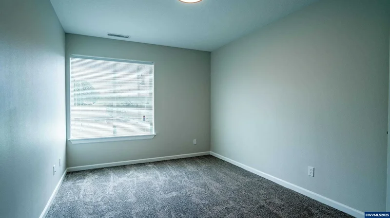 52 & 54 Sand Ridge Ct, Lebanon, Oregon, United States. - Photo 15
