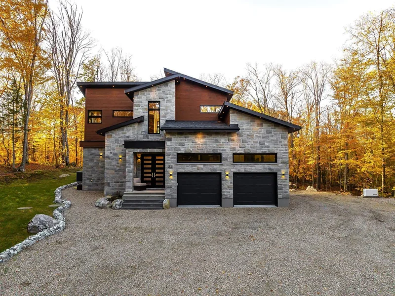 32 Ch. du Chasseur, Mont-Tremblant, Quebec, Canada. - Photo 7