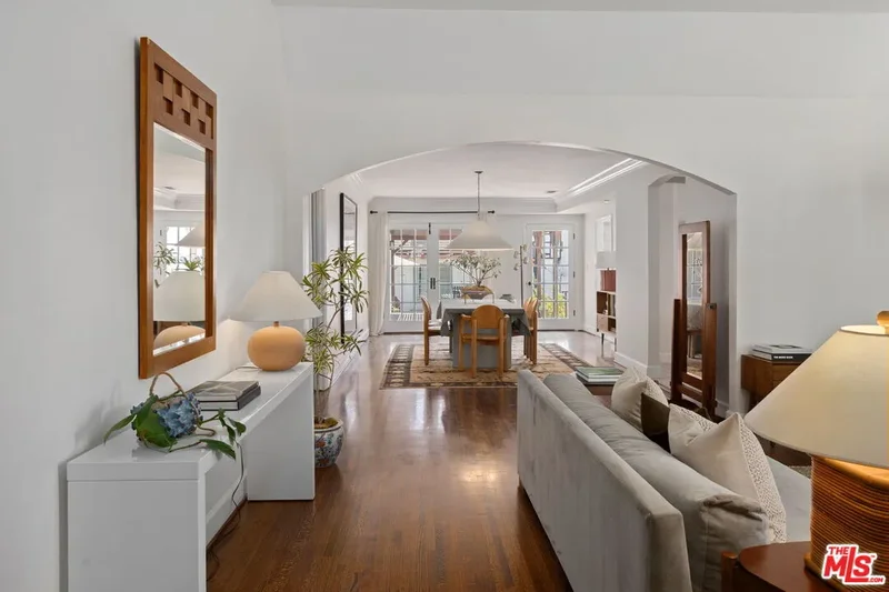 4654 Denny Ave, Los Angeles, California, United States. - Photo 2