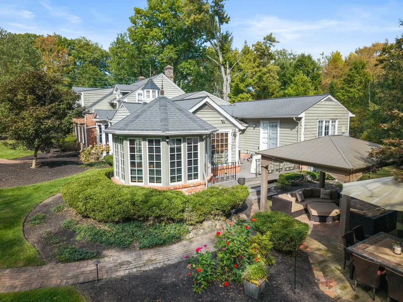 37300 Jackson Road, Moreland Hills, OH 44022, Novelty, Ohio, United States. - Photo 34