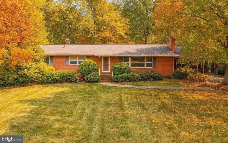 6424 DIVINE ST, MCLEAN, VA, 22101, USA, McLean, Virginia, United States. - Photo 9