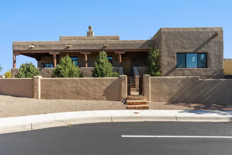 32 Calle Lemita , Santa Fe, NM 87507, Santa Fe, New Mexico, United States. - Photo 38