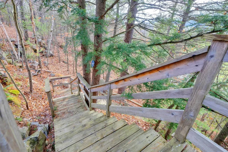 27 Ch. de la Culbute, Val-des-Monts, Quebec, Canada. - Photo 65