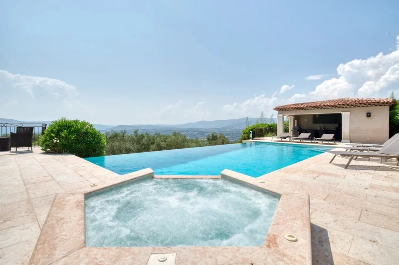 Mougins, Provence-Alpes-Côte d'Azur, France. - Photo 26