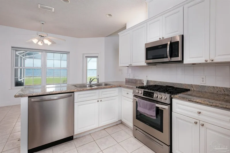 5450 N Shore Rd, Pensacola, FL 32507, Pensacola, Florida, United States. - Photo 22