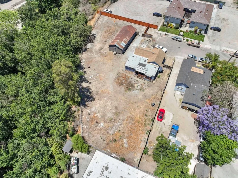 850 Calhoun Street, San Jose, California, United States. - Photo 33