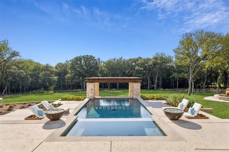 2105 Bayshore Drive, Lewisville, Texas, United States. - Photo 32