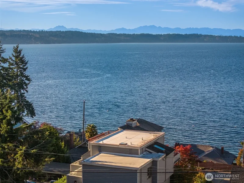 16905 SW 35th Avenue, Burien, WA, 98166, USA, Burien, Washington, United States. - Photo 4