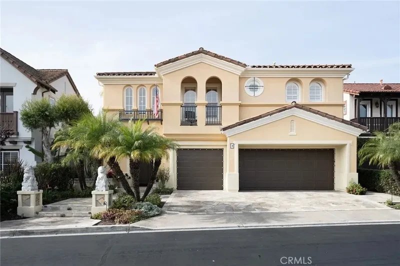 Condominium in Newport Coast