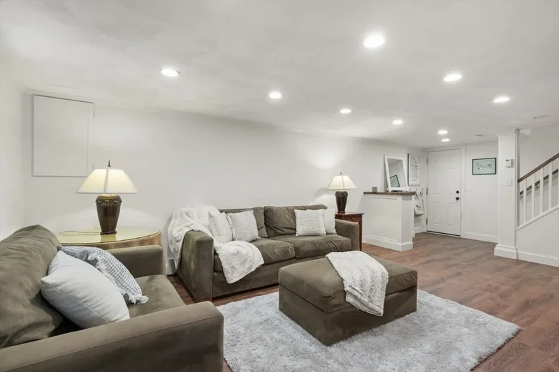 63 Canterbury Dr, Sudbury, MA, 01776, USA, Sudbury, Massachusetts, United States. - Photo 12