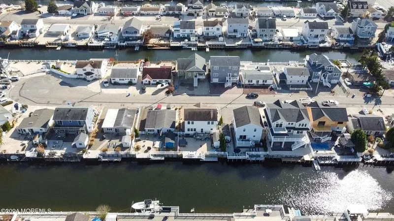 24 Dorothy Dr, Manahawkin, NJ 08050, Stafford Township, New Jersey, United States. - Photo 43