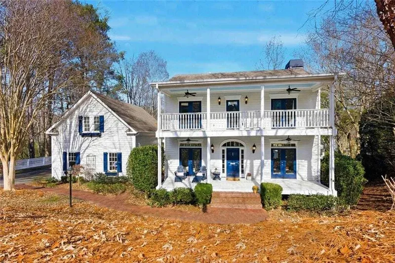 Single Family for sale in Roswell