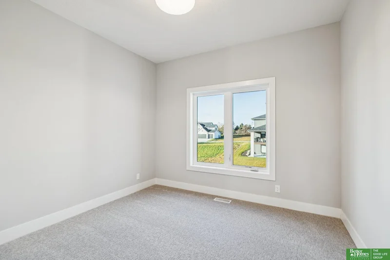 3306 S 212th Street, Elkhorn, NE 68022, Omaha, Nebraska, United States. - Photo 15