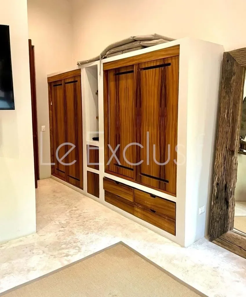 Gallery photo 6