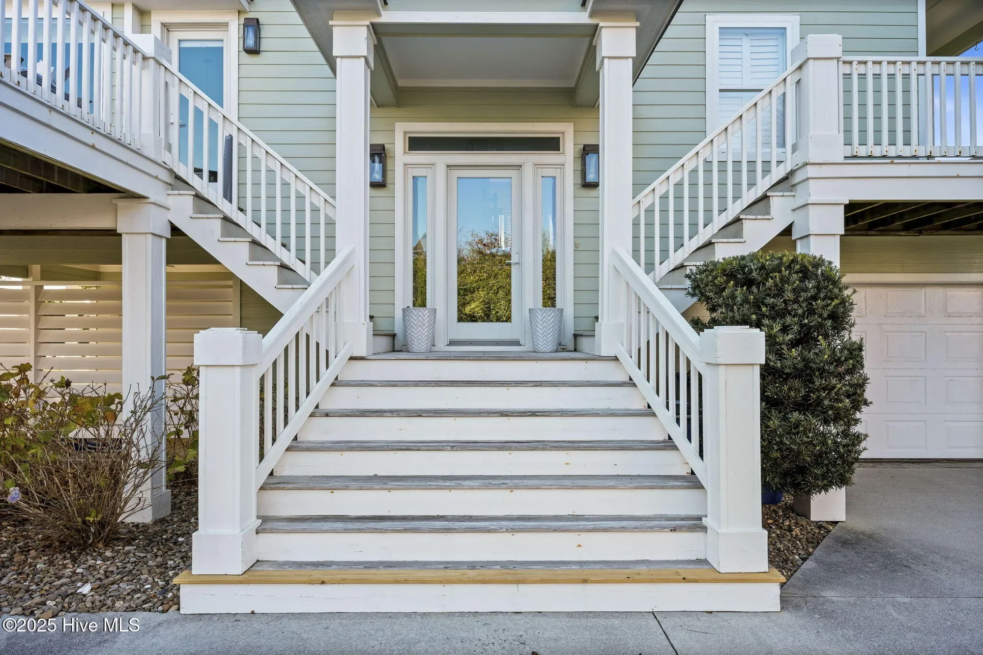 10212 Gulf Stream Drive, Emerald Isle, North Carolina, United States. - Photo 1