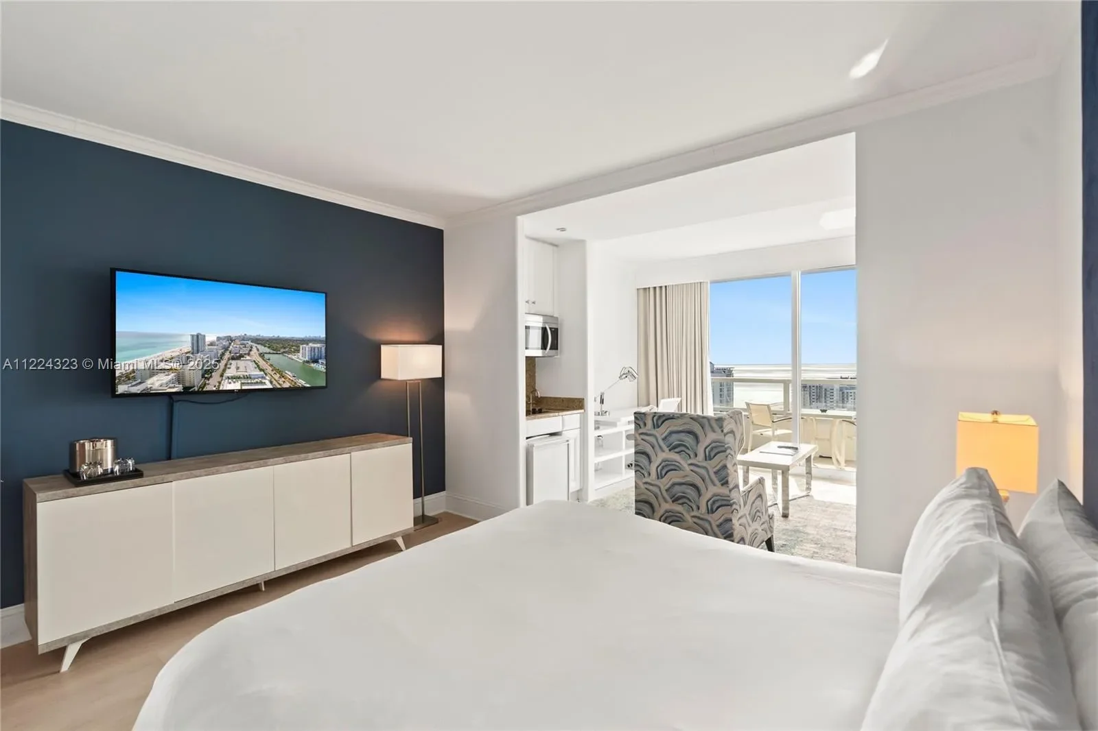 4401 COLLINS AV 2906/2908, Miami Beach, Florida, United States. - Photo 27