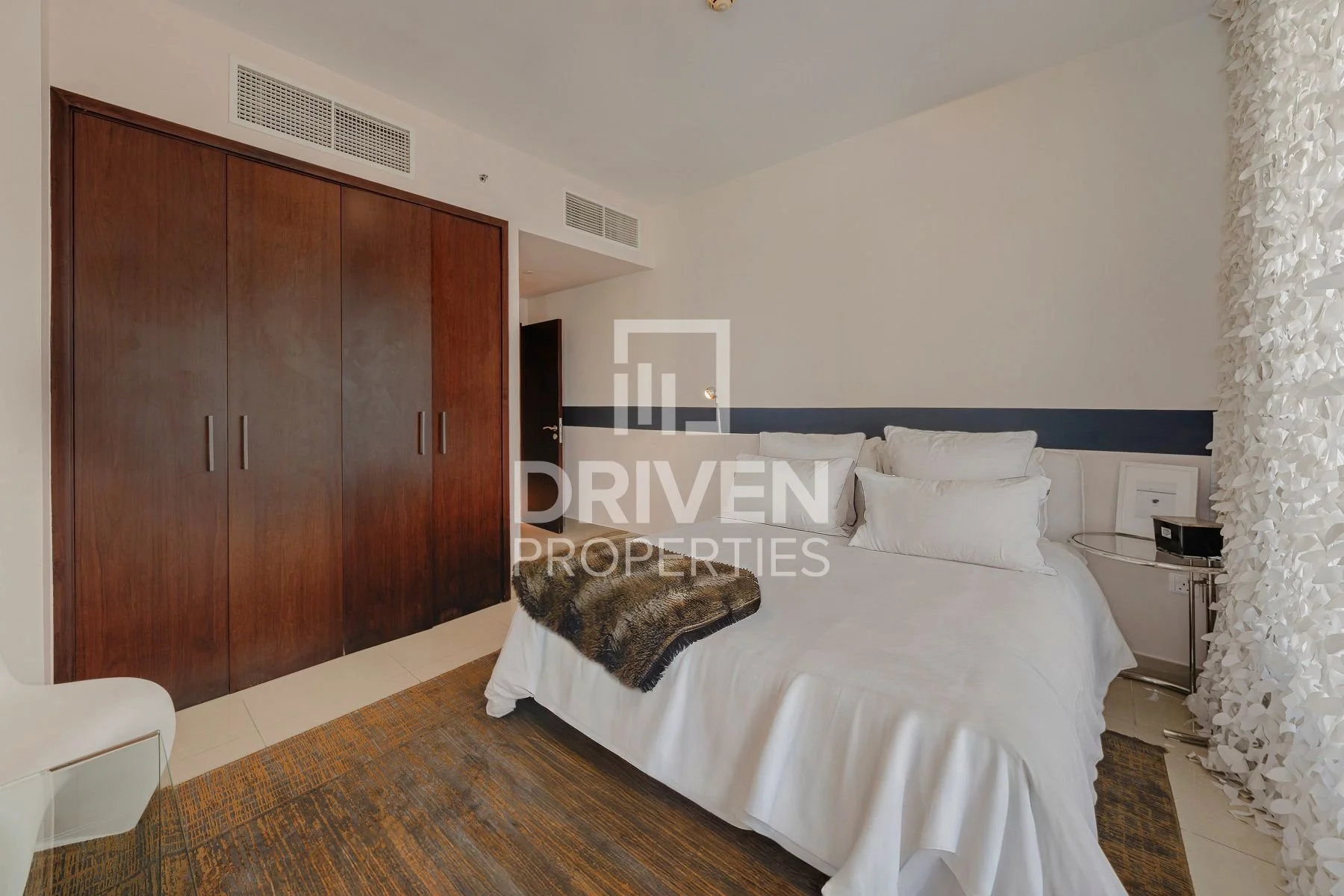 Gallery photo 9