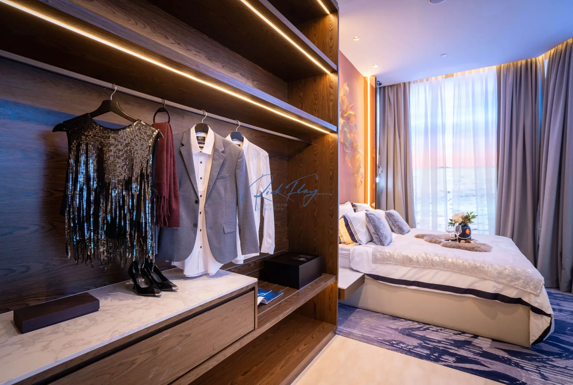 Gallery photo 6