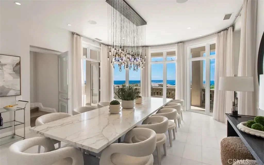 22 Pelican Crest Drive, Newport Beach, California, United States. - Photo 60