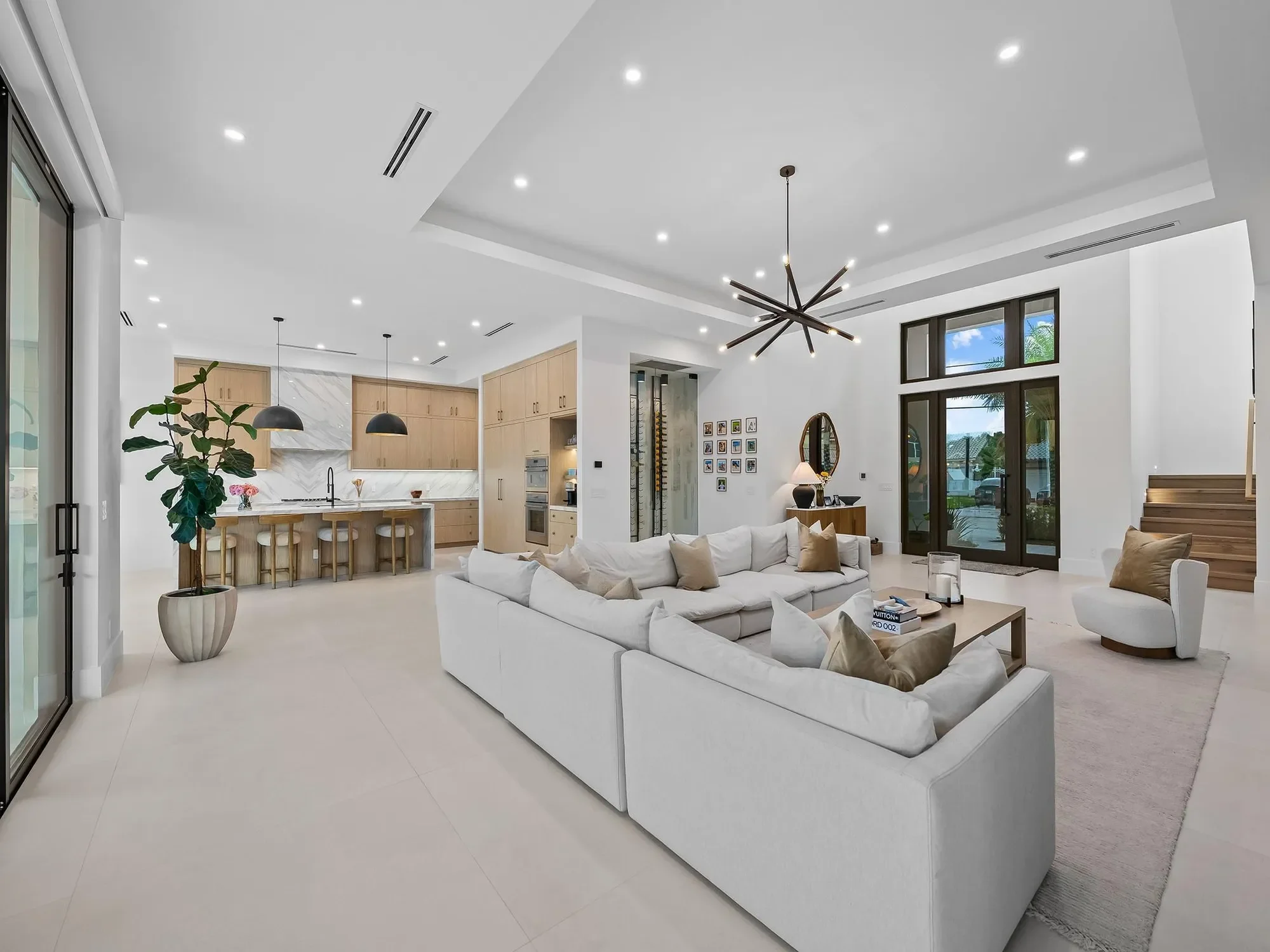 Gallery photo 9