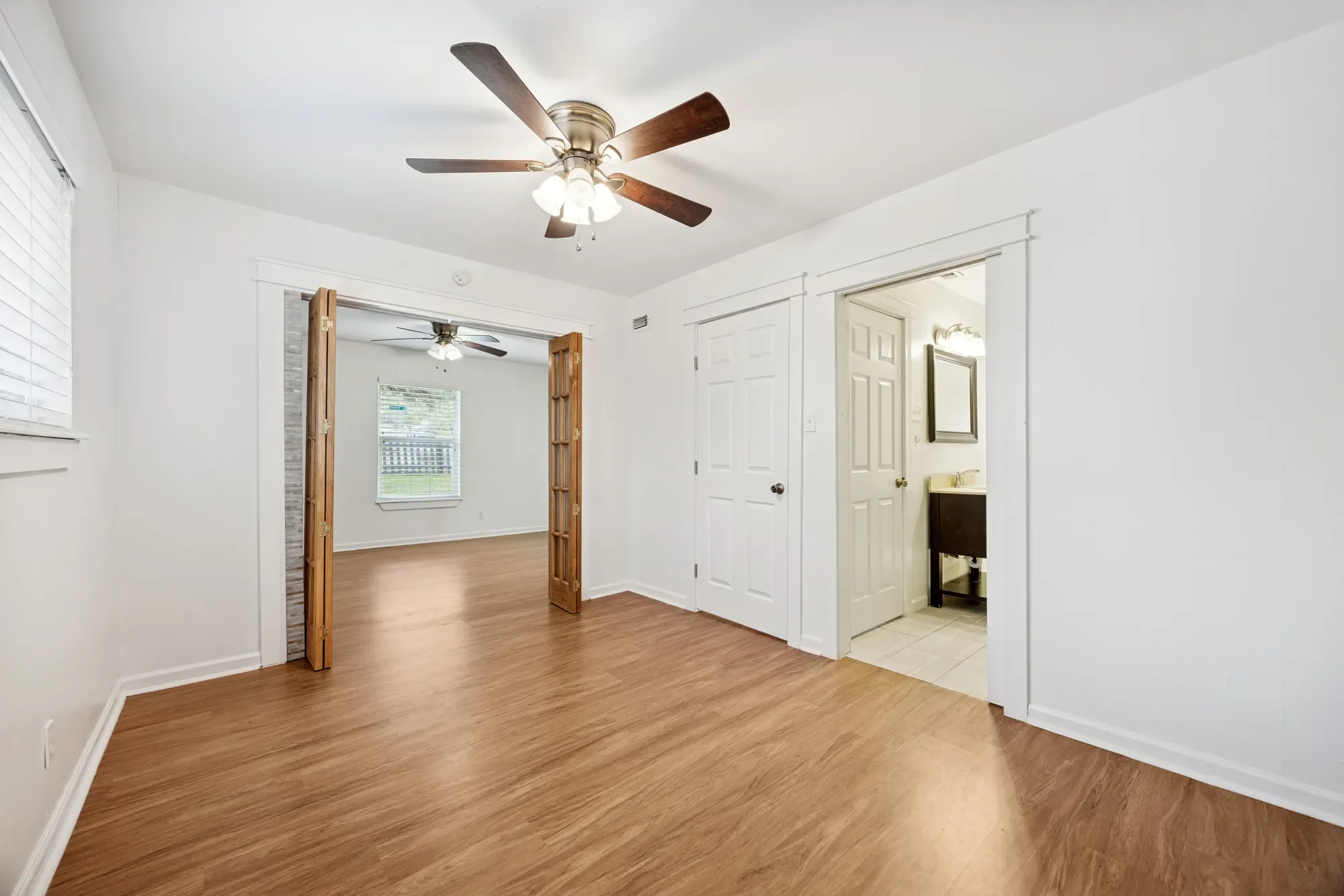 Gallery photo 3