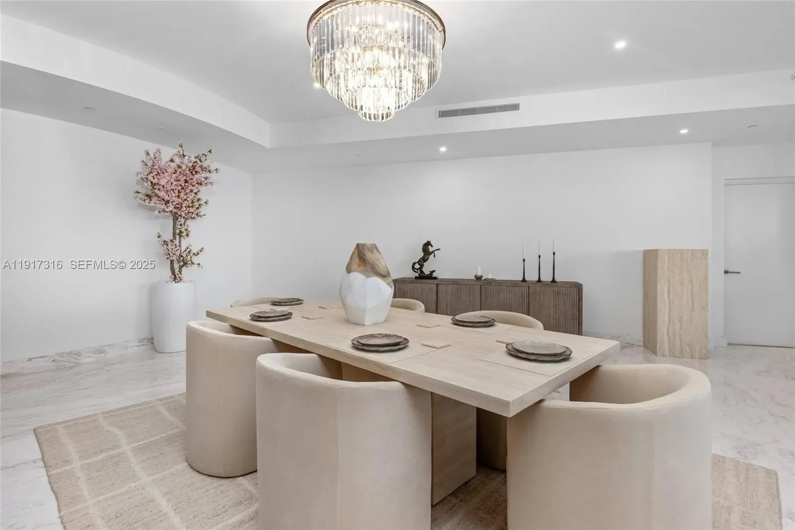 18555 Collins Ave, Golden Beach, Florida, United States. - Photo 8