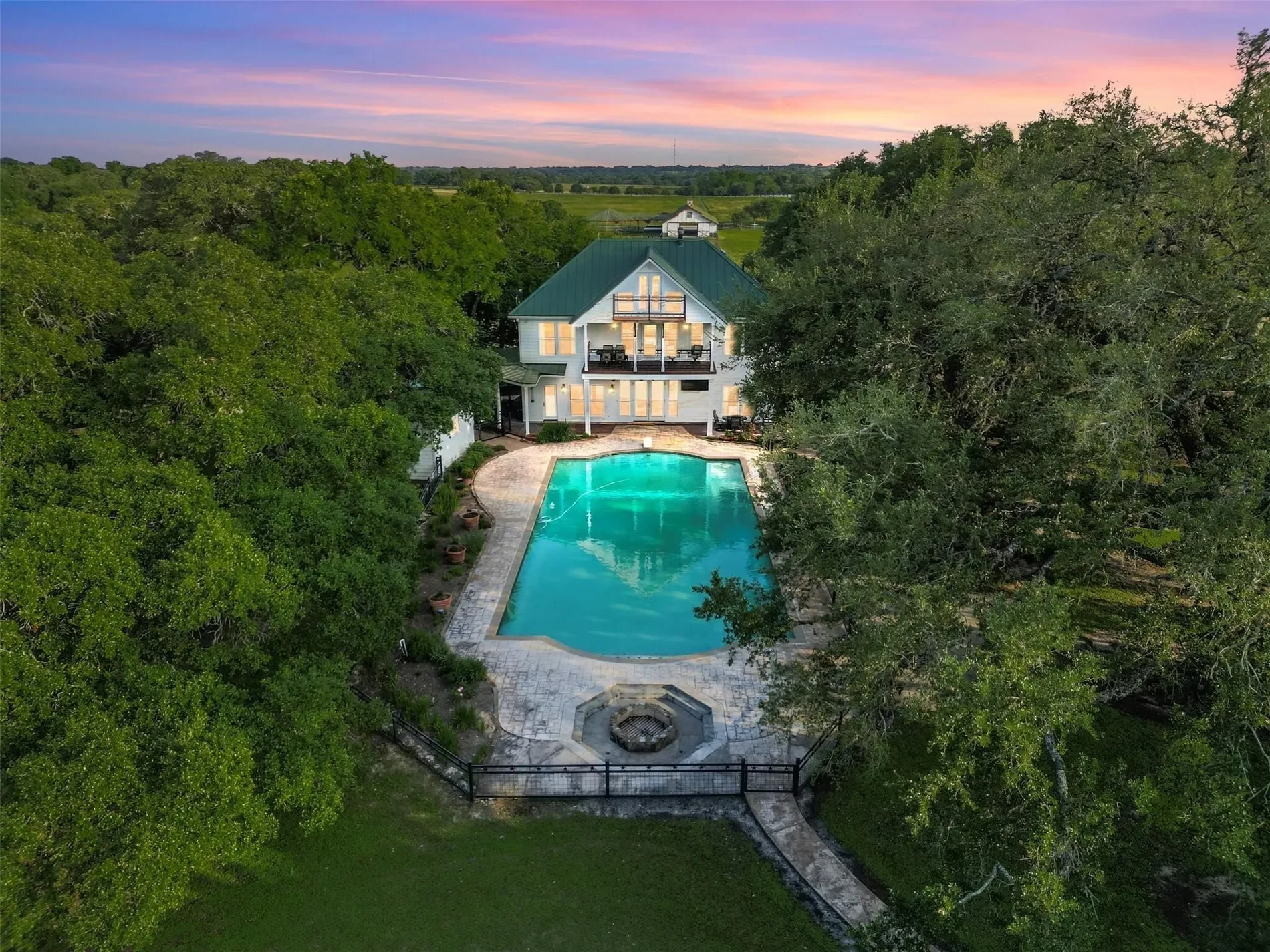 1007 Fm 390 E, Brenham, TX 77833, Brenham, Texas, United States. - Photo 8