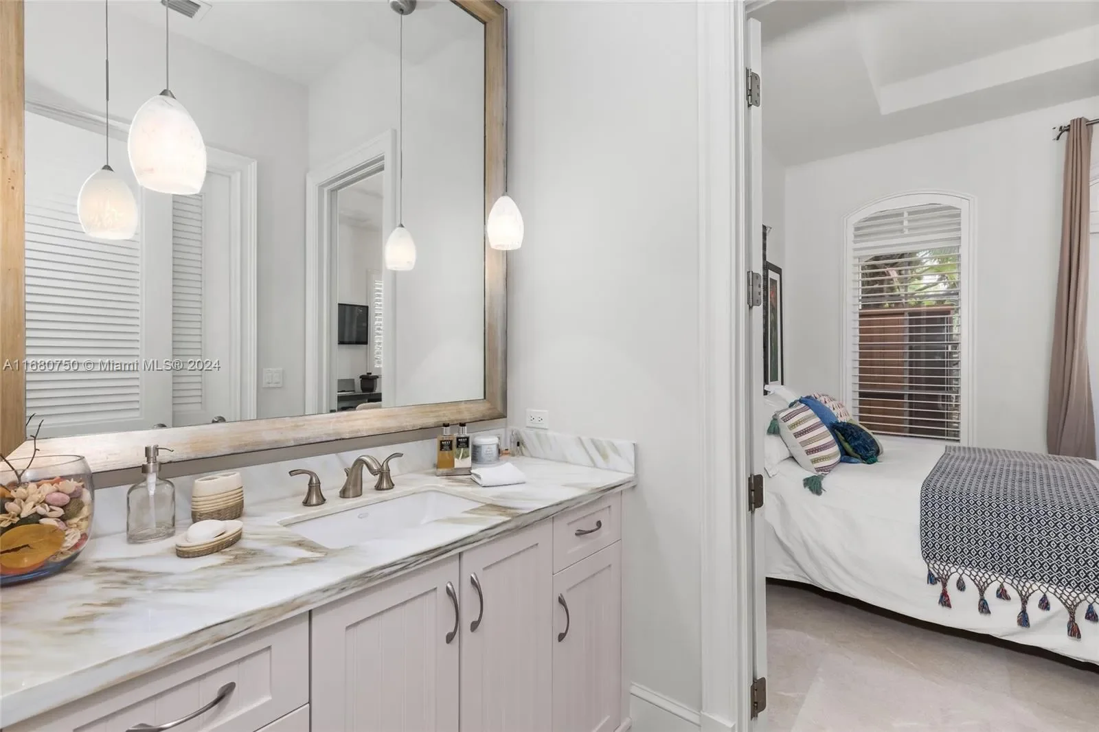 6495 SW 123rd Ter, Coral Gables, Florida, United States. - Photo 81