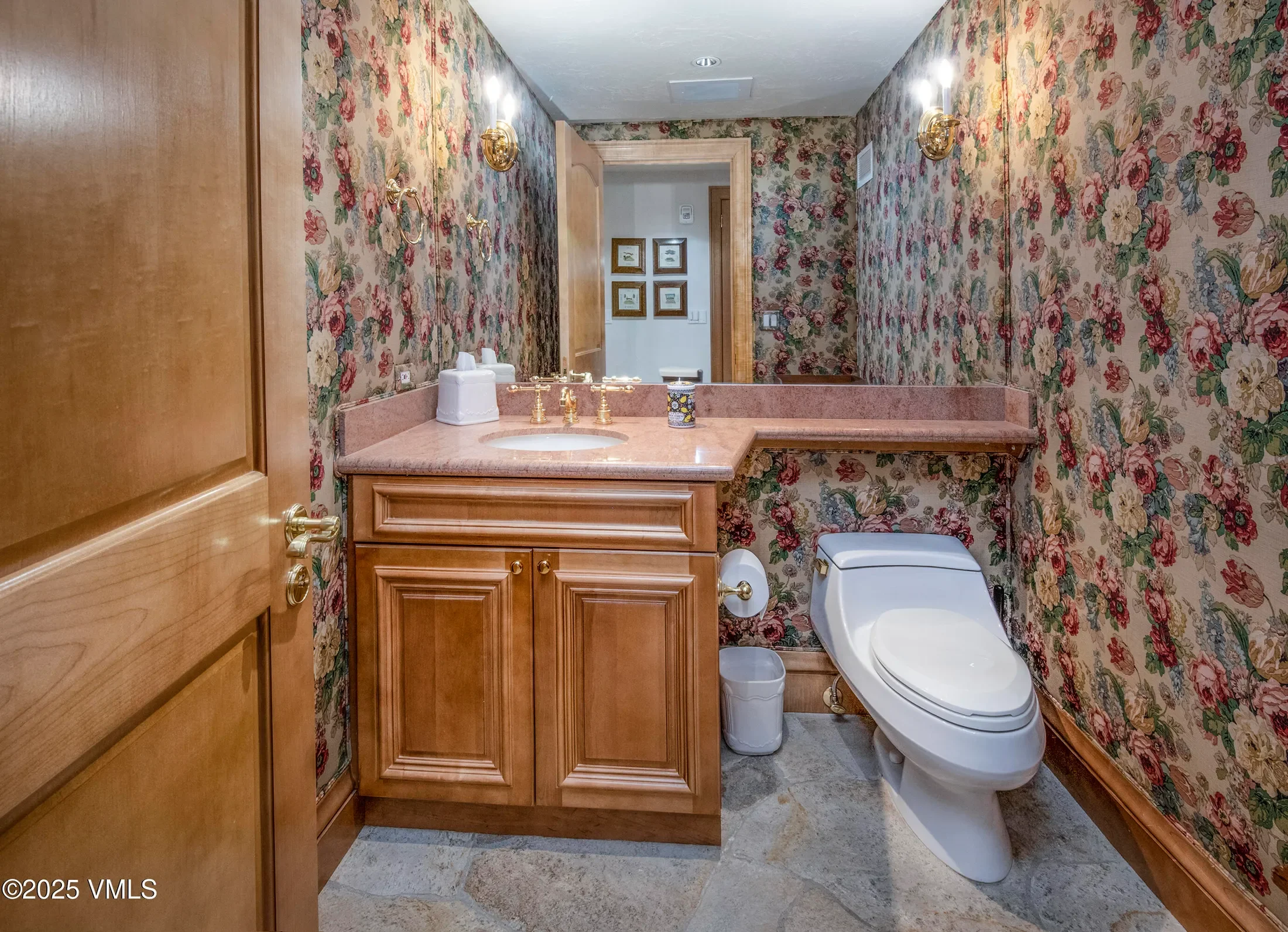 458 Vail Valley Drive R6, Vail, Colorado, United States. - Photo 32