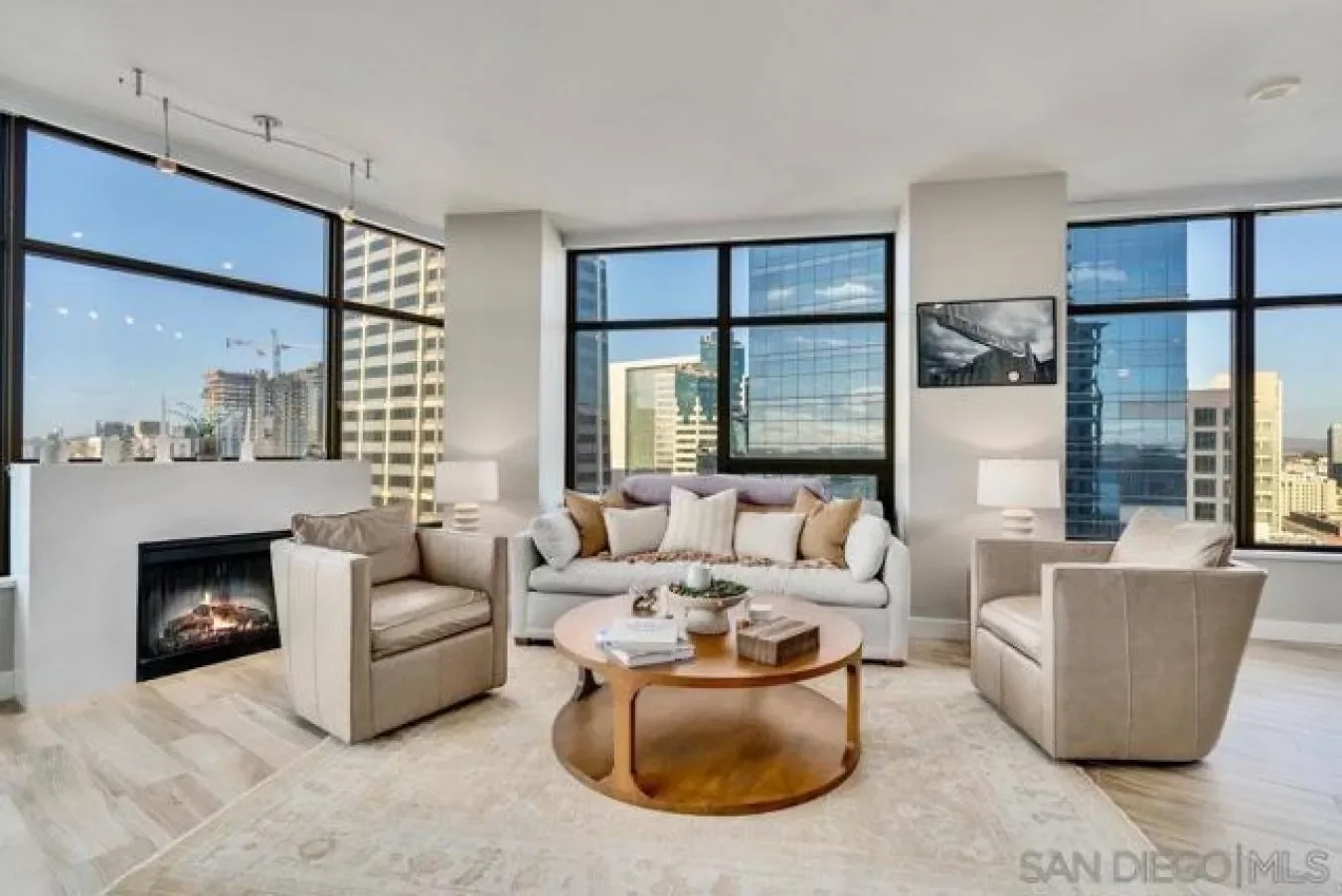 700 E Street Unit 2404, San Diego, California, United States. - Photo 7