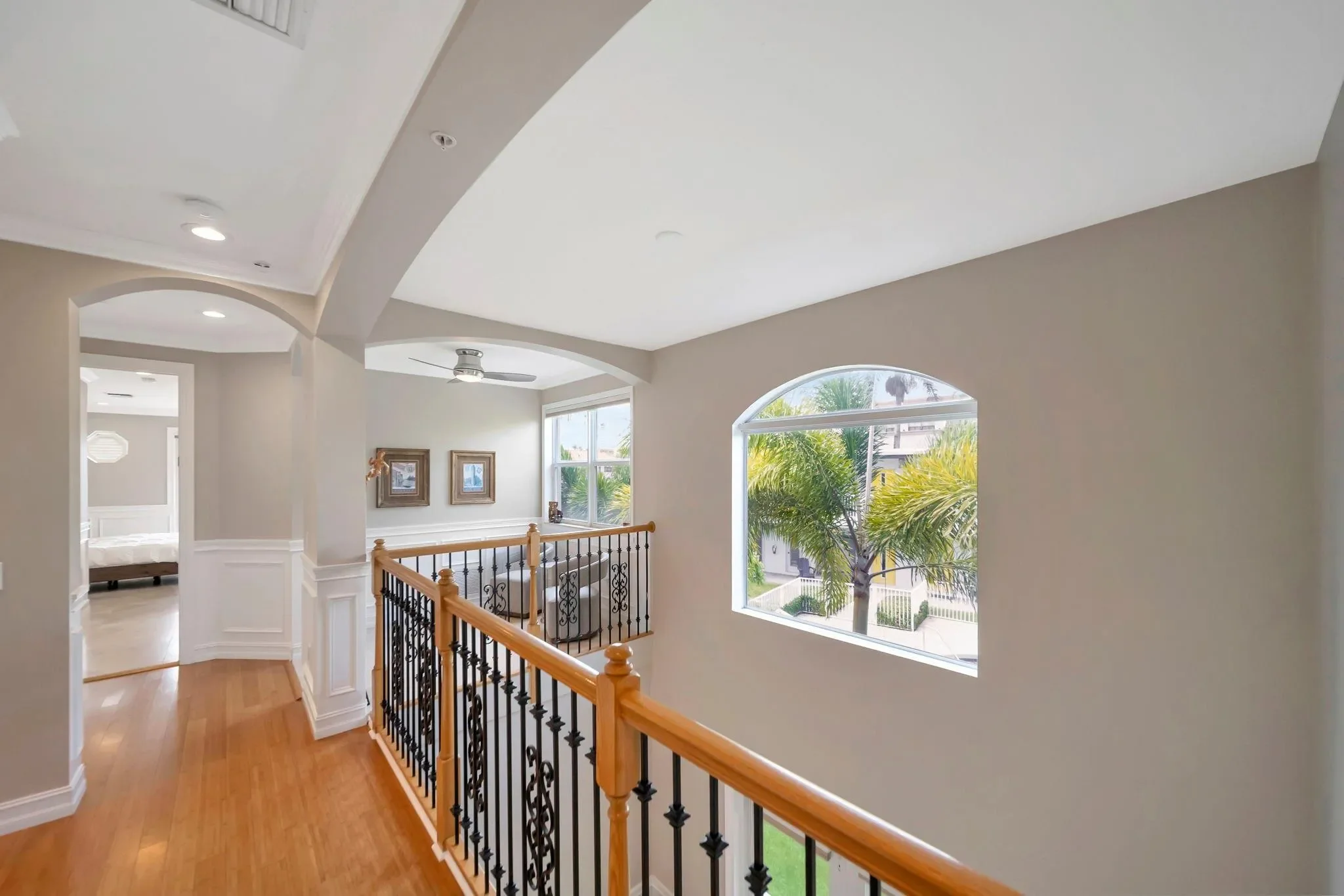 1368 BAYVIEW DR, Fort Lauderdale, Florida, United States. - Photo 25