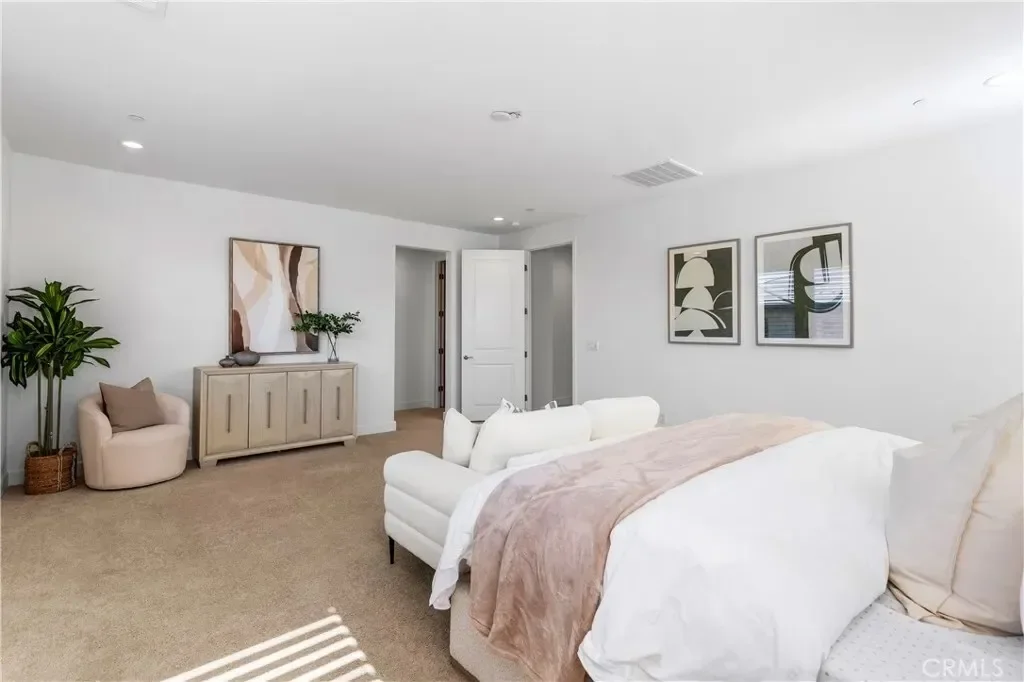 105 Shear, Irvine, California, United States. - Photo 8