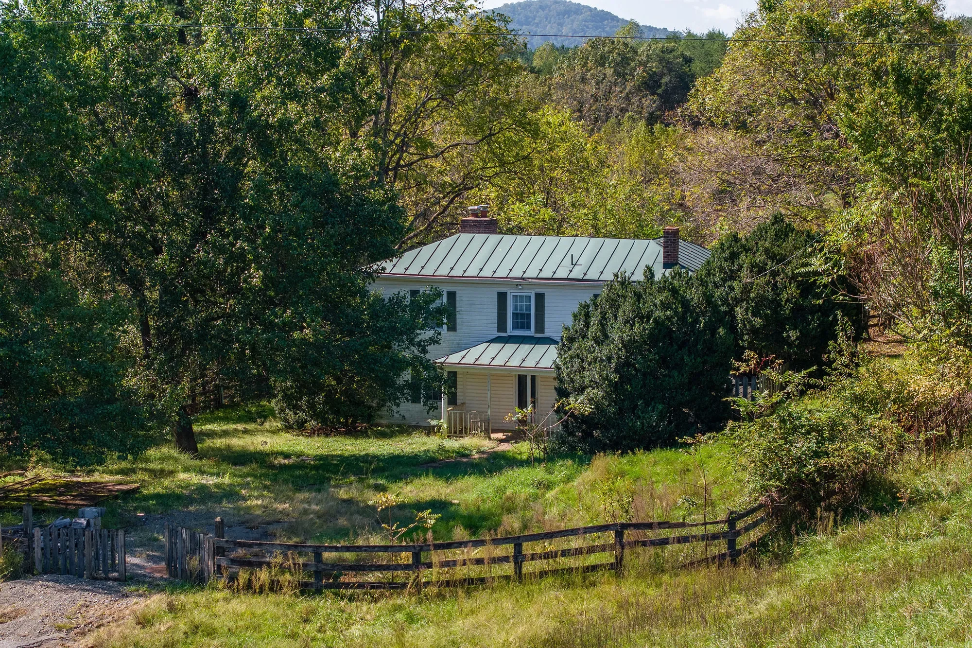 955 Simmons Gap Rd, Dyke, VA 22935, Dyke, Virginia, United States. - Photo 44