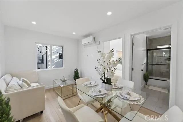 11113 S Budlong Avenue, Los Angeles, CA 90044, Los Angeles, California, United States. - Photo 11