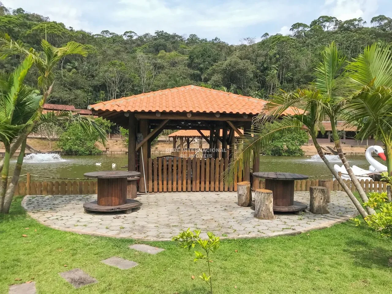 Margem Esquerda, State of Santa Catarina, Brazil. - Photo 4