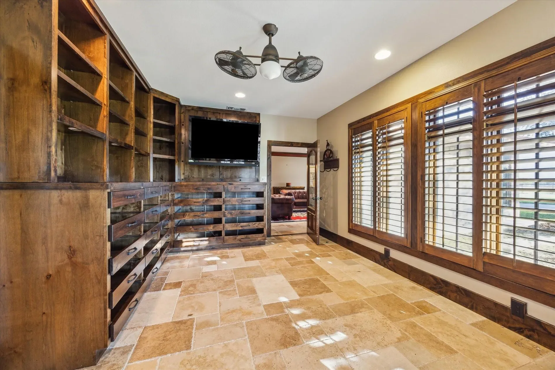 Gallery photo 11