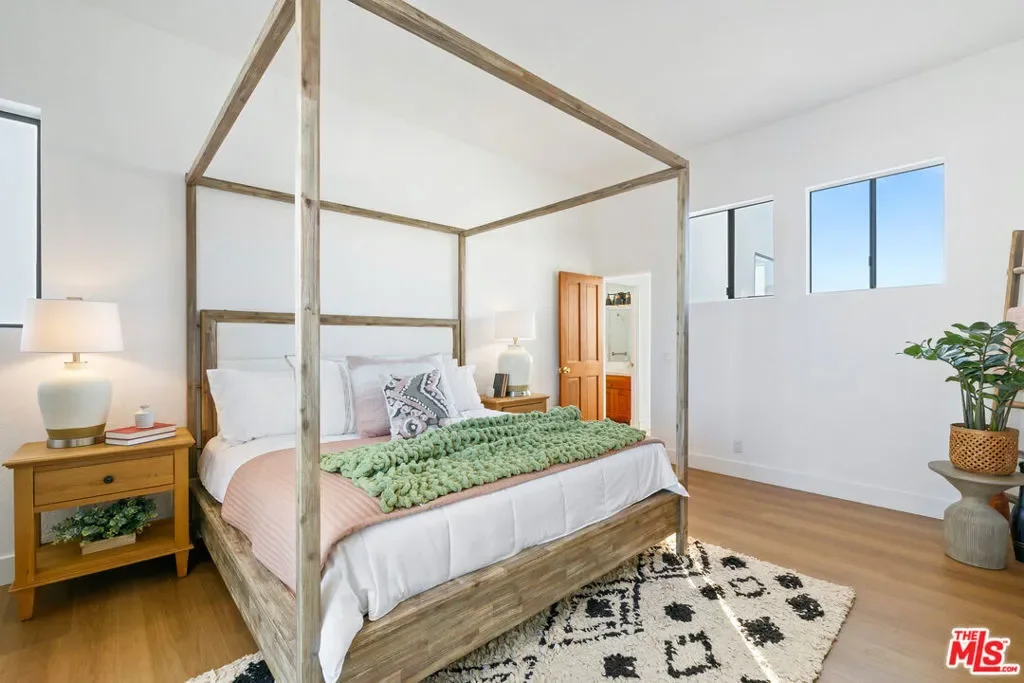 29221 Heathercliff Road 13, Malibu, California, United States. - Photo 26