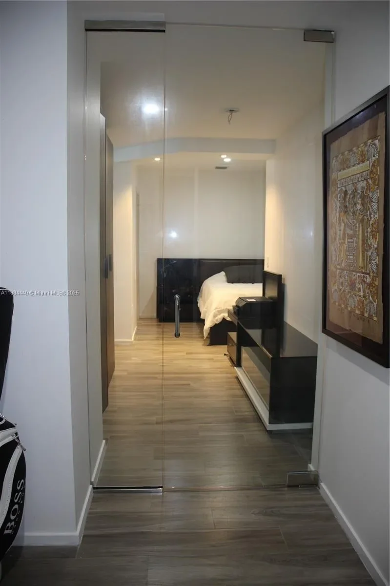 801 S Miami Ave 5508, Miami, Florida, United States. - Photo 15