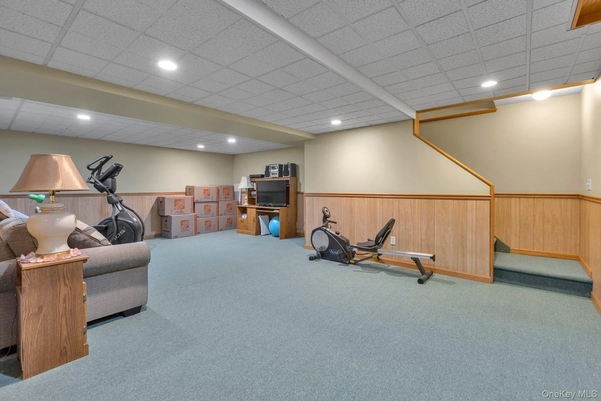 501 Wading River Road, Manorville, New York, United States. - Photo 25
