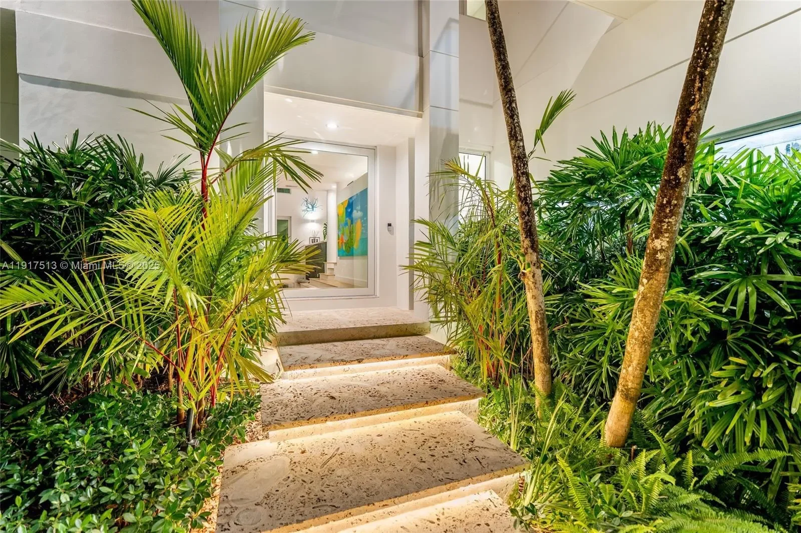 7150 W Lago Dr, Miami, Florida, United States. - Photo 64