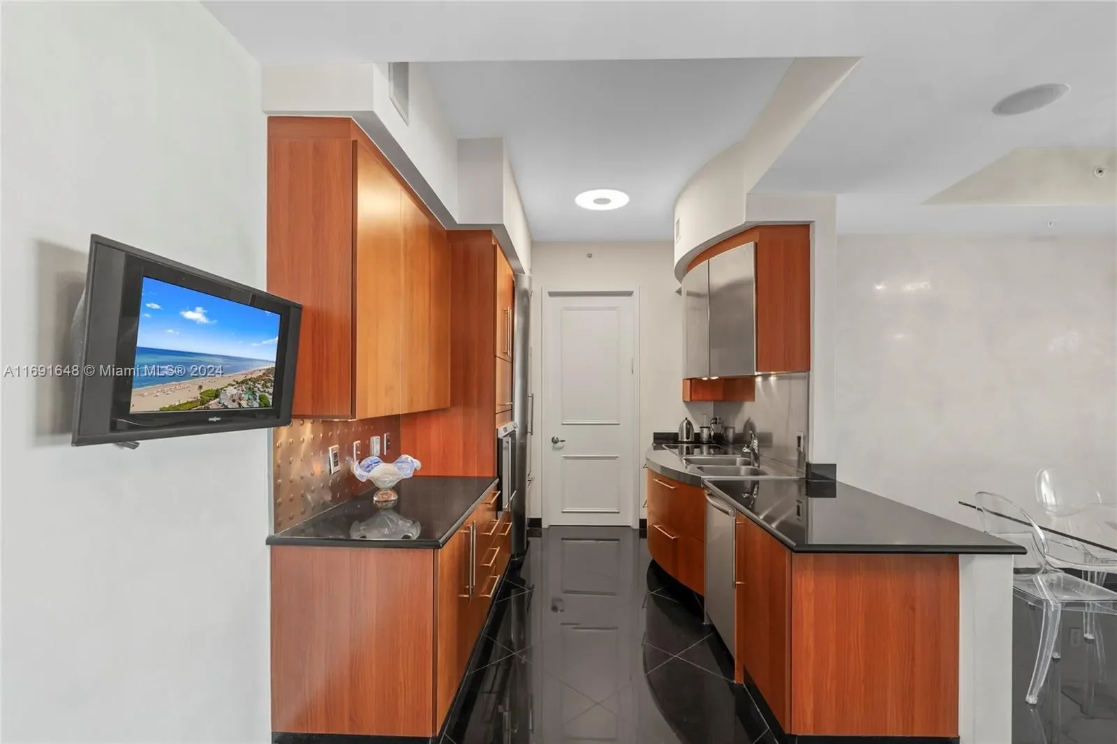 18101 Collins Ave 1502, Golden Beach, Florida, United States. - Photo 11